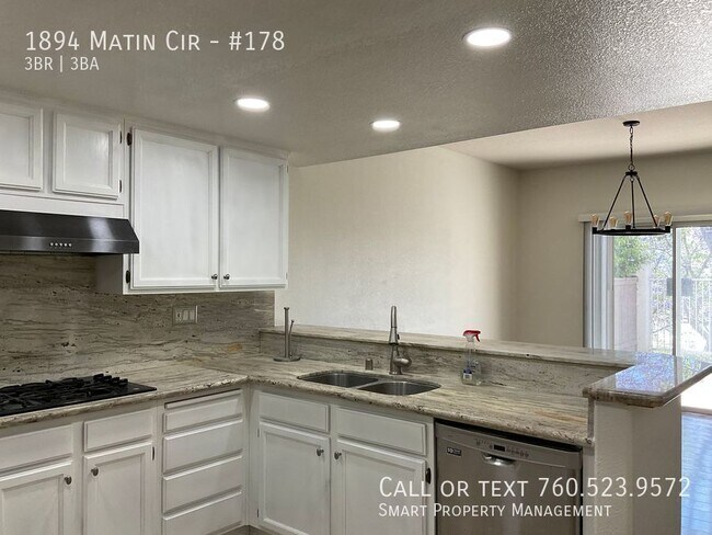 Building Photo - 1894 Matin Cir