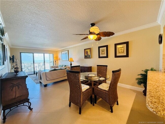 Building Photo - 7440 S Ocean Dr
