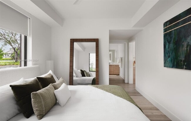 Building Photo - 1874 Heron Club Dr