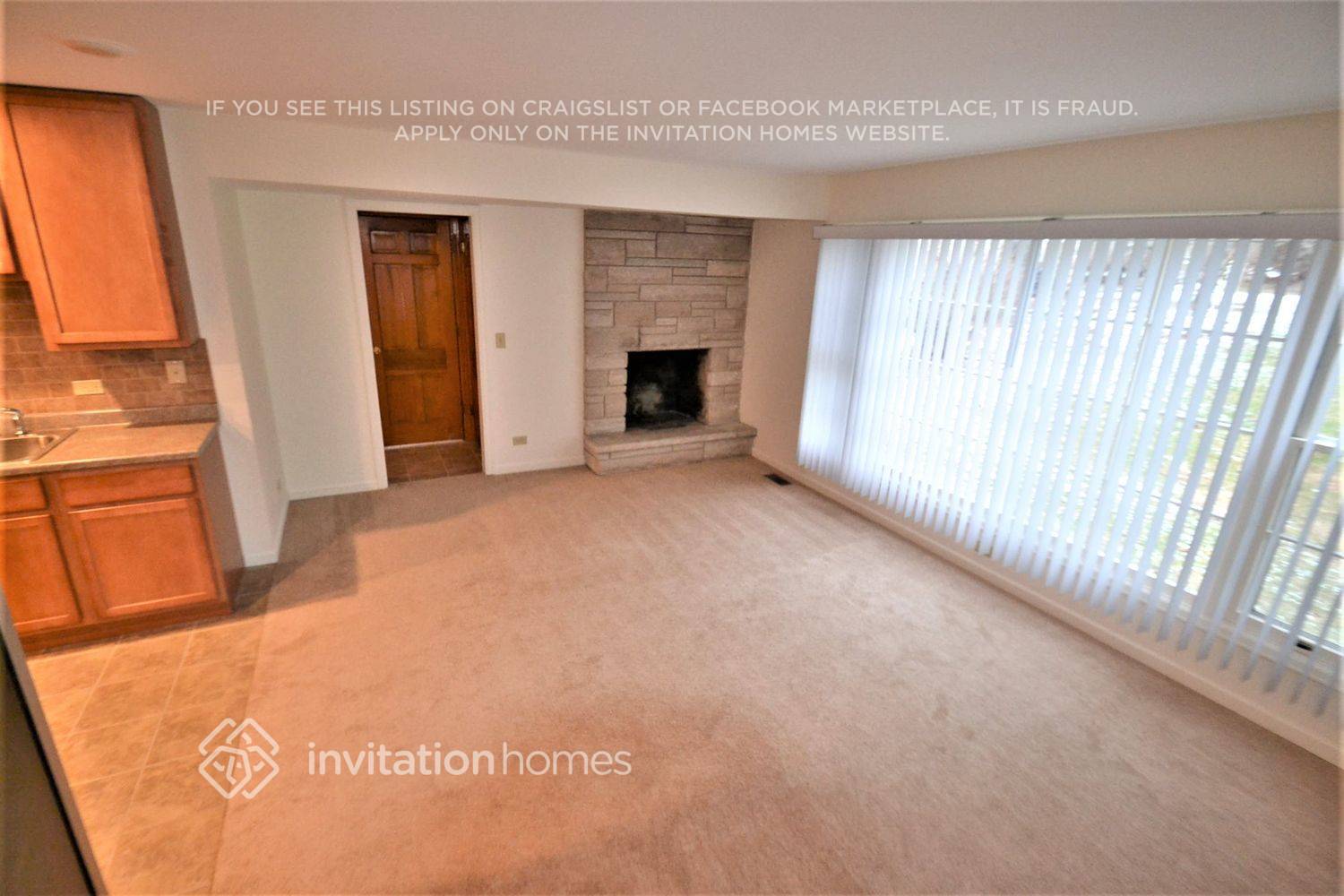 Building Photo - 828 Winmoor Dr