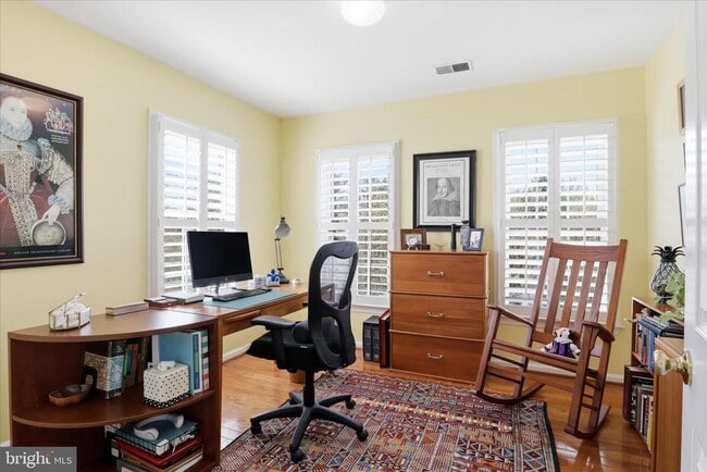 Building Photo - 10454 Breckinridge Ln