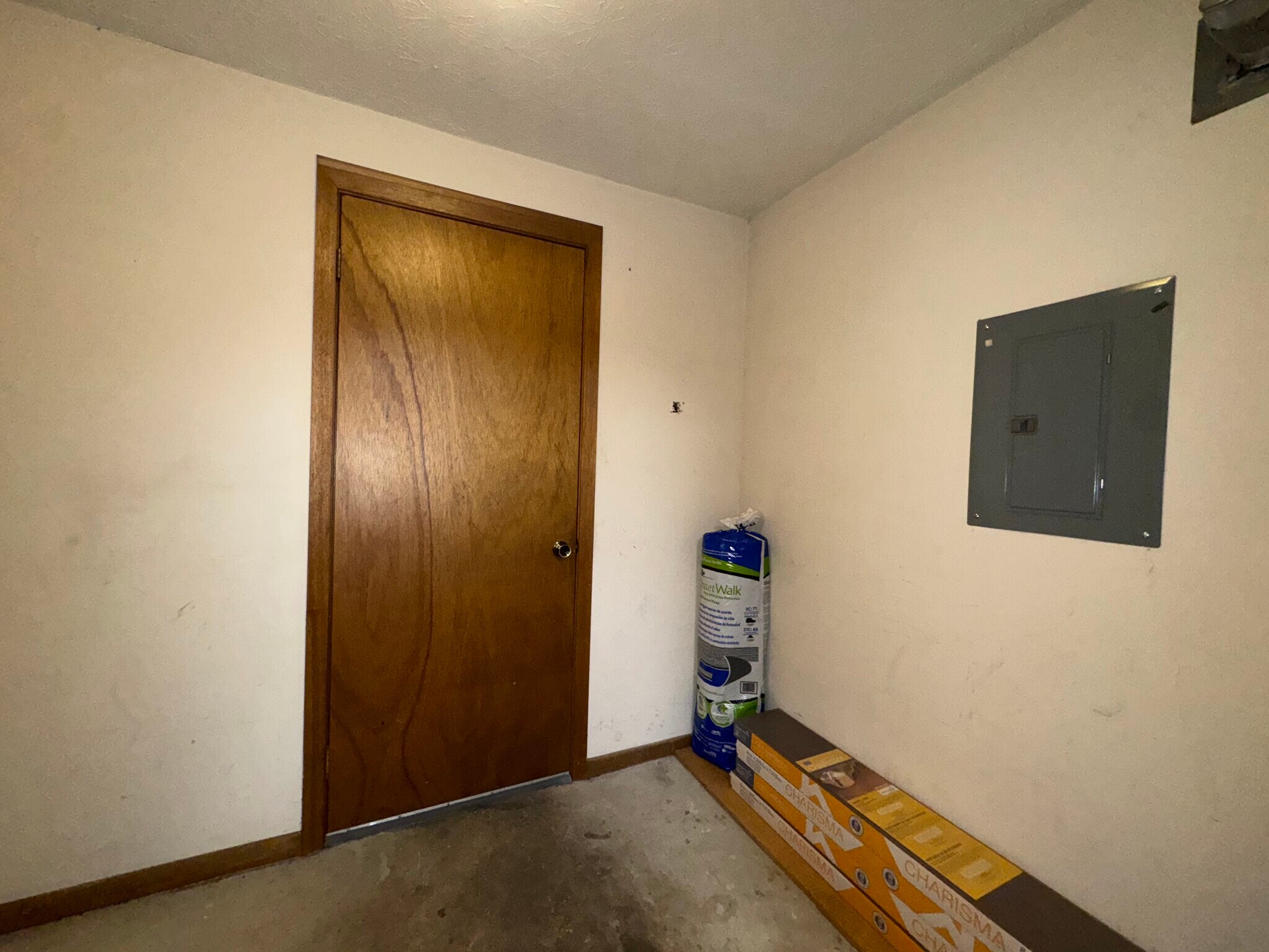 Building Photo - 307 Cross Wind Dr
