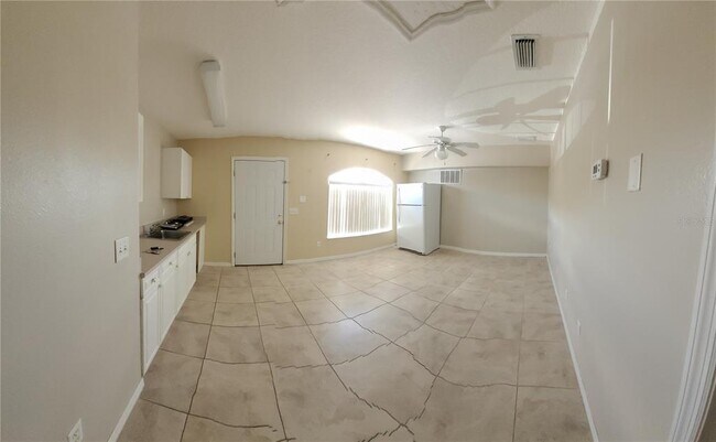 Building Photo - 1325 Washington Palm Loop