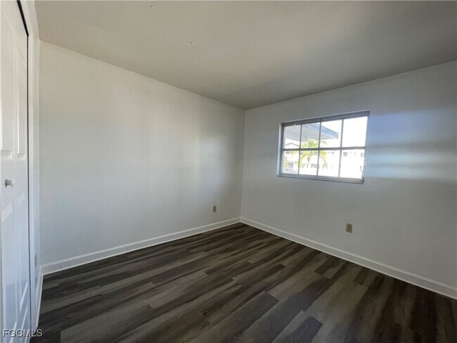 Building Photo - 3706 Broadway