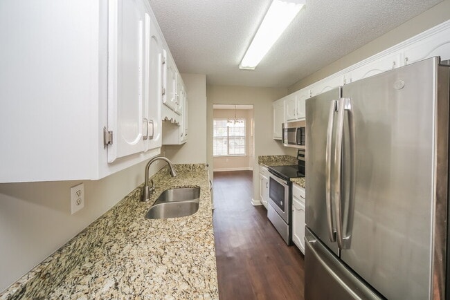 Building Photo - 8057 Sundown Ln