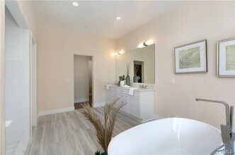 Building Photo - 14142 Dall Ln