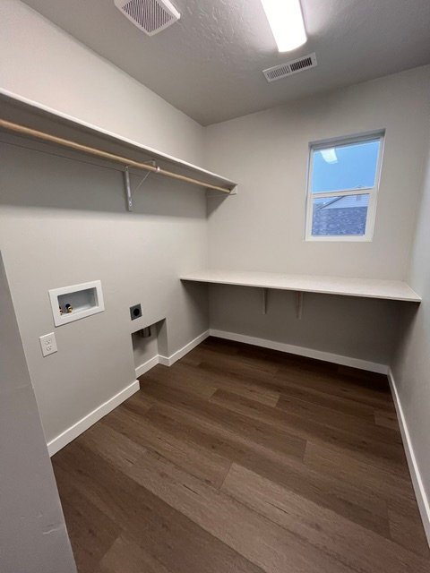 Building Photo - 10484 W Teratai St