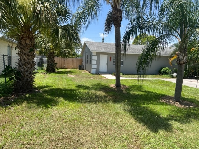 Curb View of Duplex #2 - 4896 SE Horizon Ave