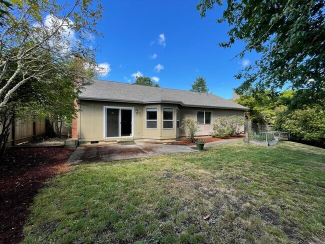 Building Photo - Fantastic 3 Bed/2 Bath Single Family Home on Blackburn St.