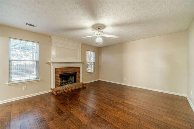 Building Photo - 934 Dominion Walk Dr SW