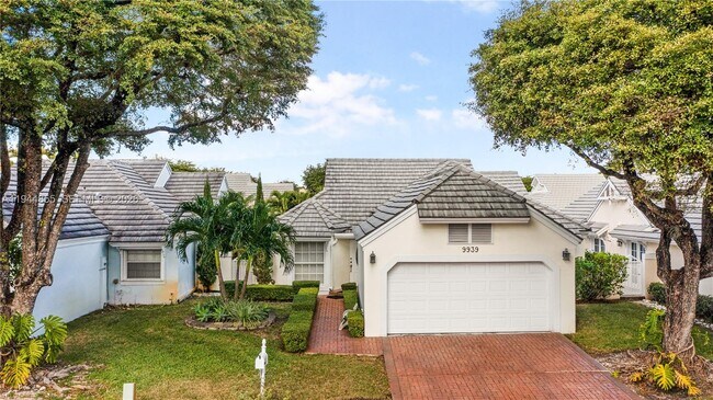 Building Photo - 9939 NW 47th Terrace