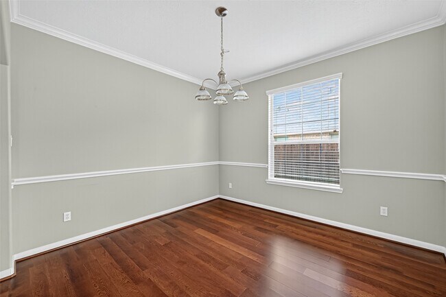 Building Photo - 10815 Lake Raven Ct