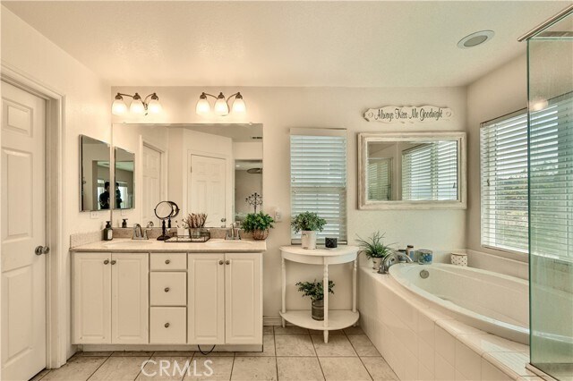 Building Photo - 29338 Dakota Dr