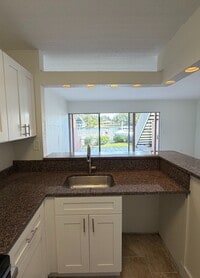 Building Photo - Marina Club G106