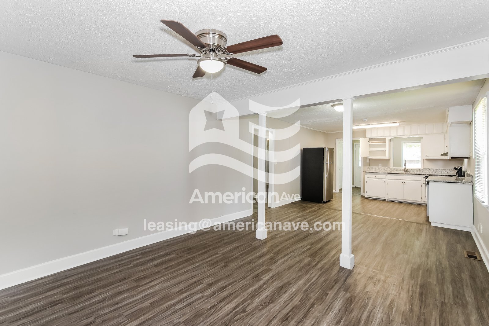 Building Photo - 2210 Tudor Dr