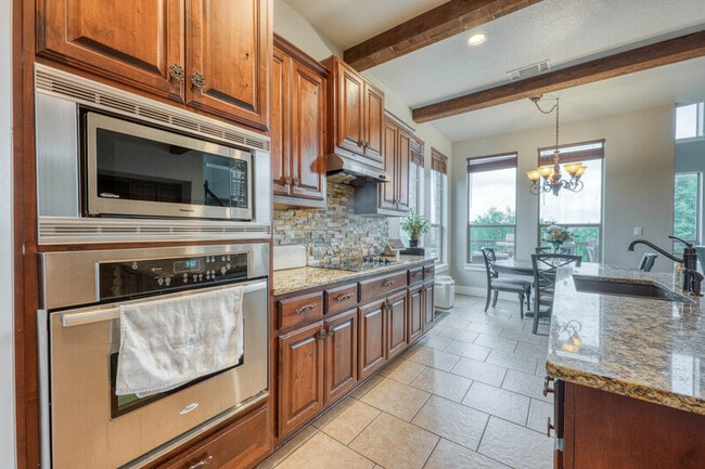 Building Photo - 13700 Lone Rider Trail