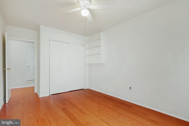 Building Photo - 711 S 18th St