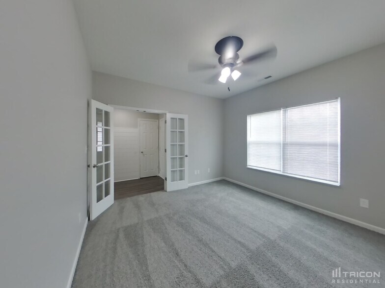 Building Photo - 4220 Stubbington Ln