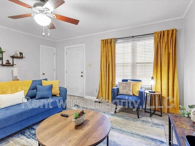 Building Photo - 1835 Portland Ave