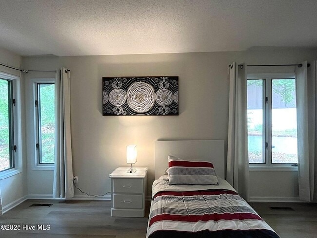 Building Photo - 1010 Monticello Dr