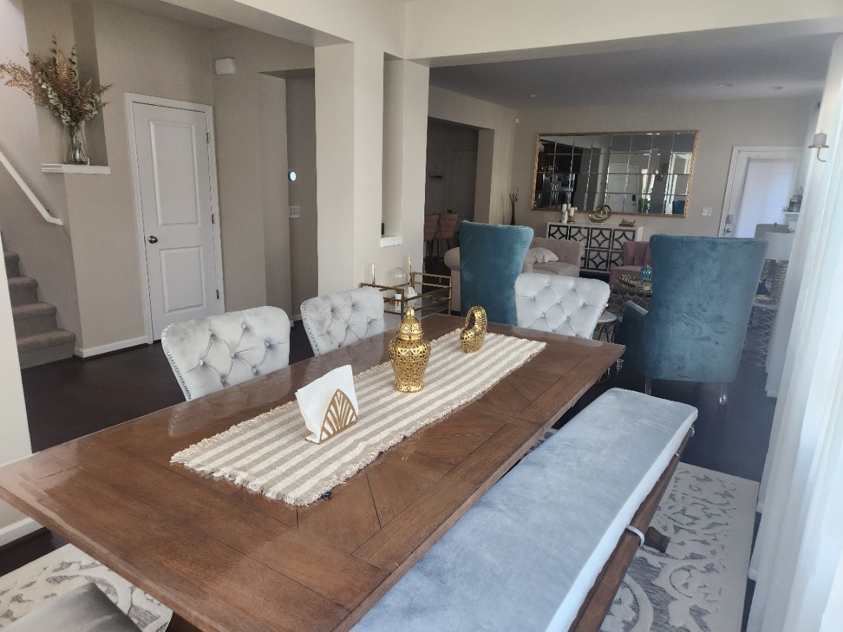 Building Photo - 4425 30th Dr SE