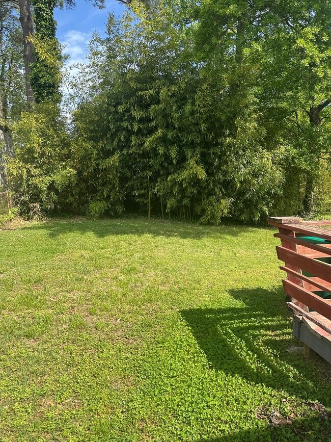 Building Photo - 3 bed/1bath