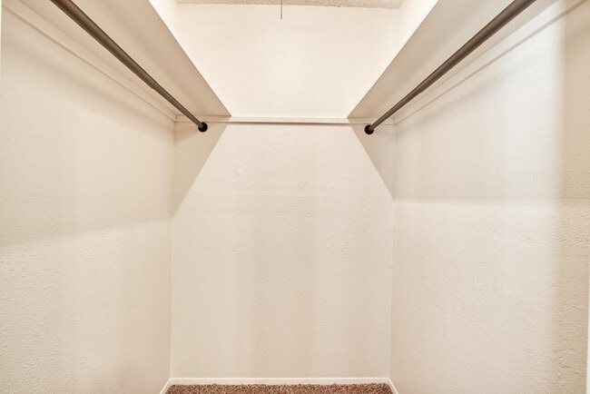 Building Photo - 10720 Mc Allen Pl