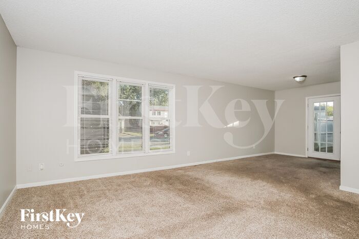 Building Photo - 9318 Kingsboro Cir
