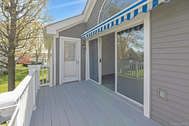 Building Photo - 367 Seabreeze Ct