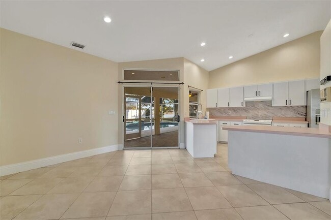 Building Photo - 4851 Wood Pointe Wy