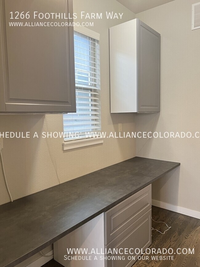 Building Photo - 1266 Foothills Farm Way