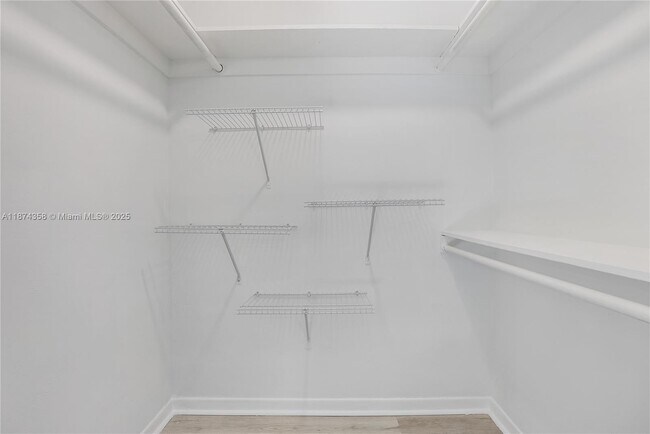Building Photo - 3517 Loquat Ave