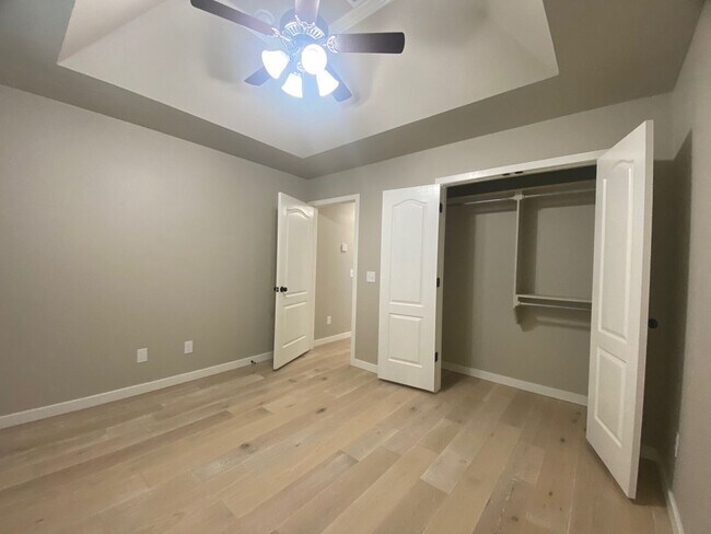 Building Photo - Jenks Schools! Prepare to fall in love wit...