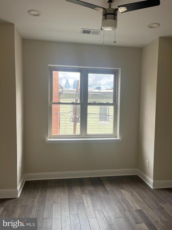 Building Photo - 1724 Annin St