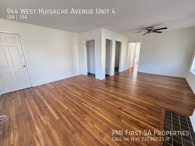 Building Photo - 944 W Huisache Ave