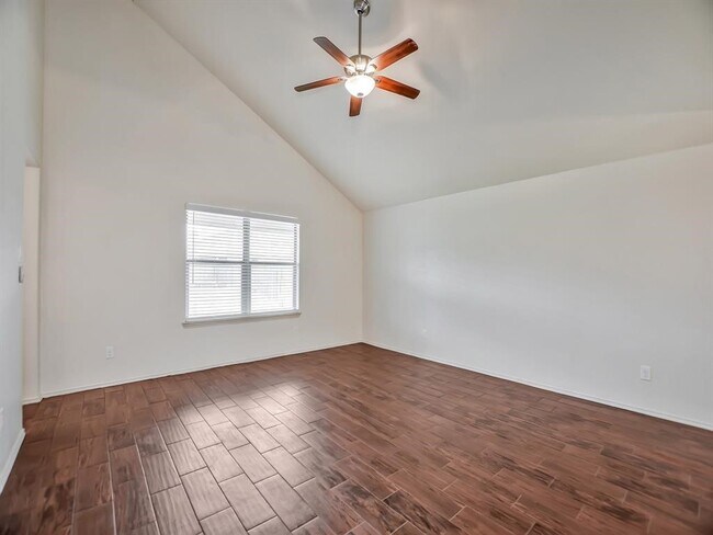 Building Photo - 7238 Basque Country Dr
