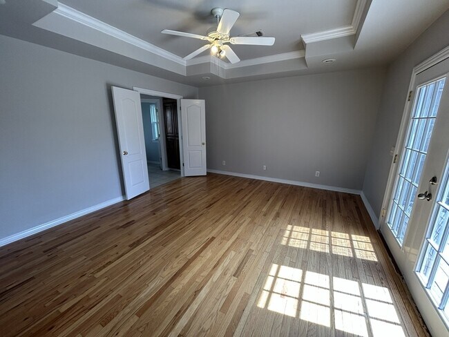 Building Photo - 4335 Georgia St