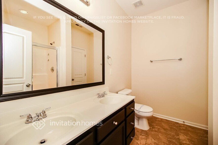 Building Photo - 11147 Aprilia Ln