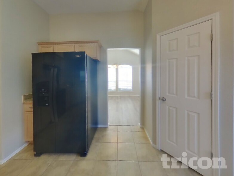 Building Photo - 1409 Mallard Dr