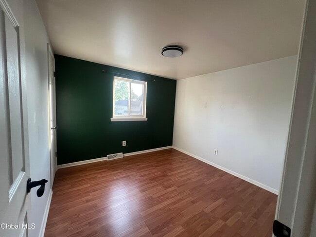 Building Photo - 9 William Paca Ct