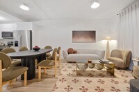 Building Photo - 40 NW 15th Ave