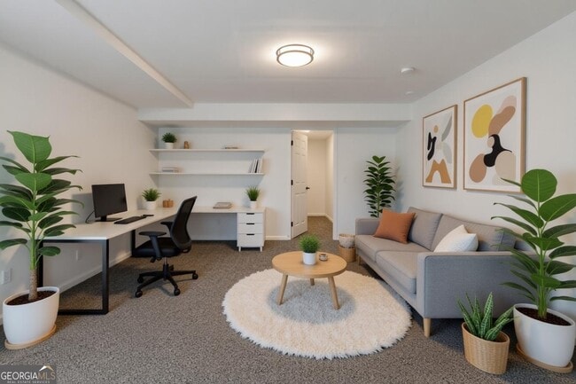 Building Photo - 9155 Nesbit Ferry Rd