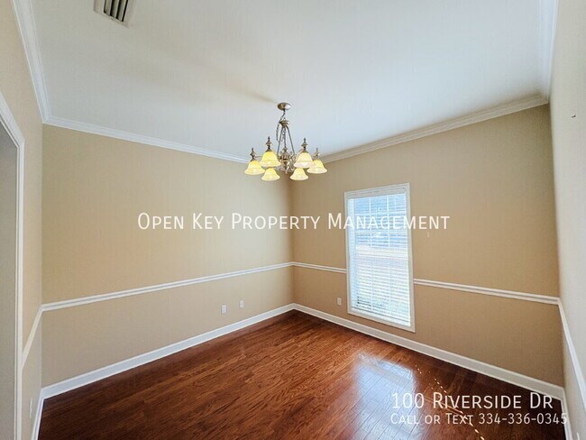 Building Photo - 100 Riverside Dr