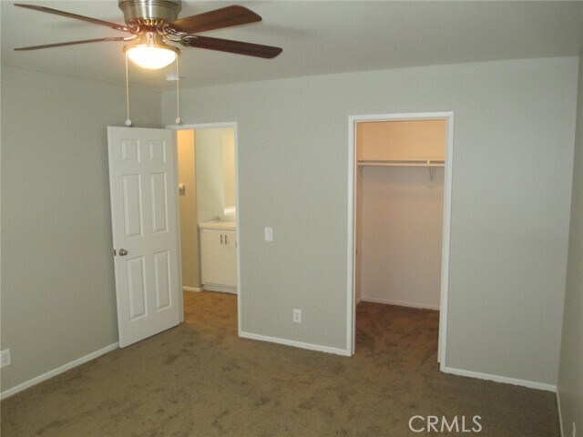 Building Photo - 41201 Crooked Stick Dr