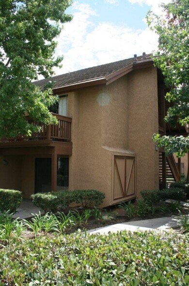 Building Photo - 169 Lemon Grv