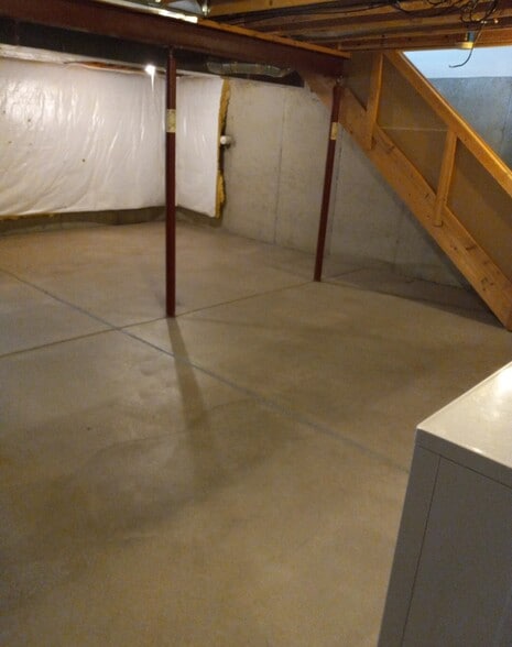 Basement - 9450 Lapp Rd