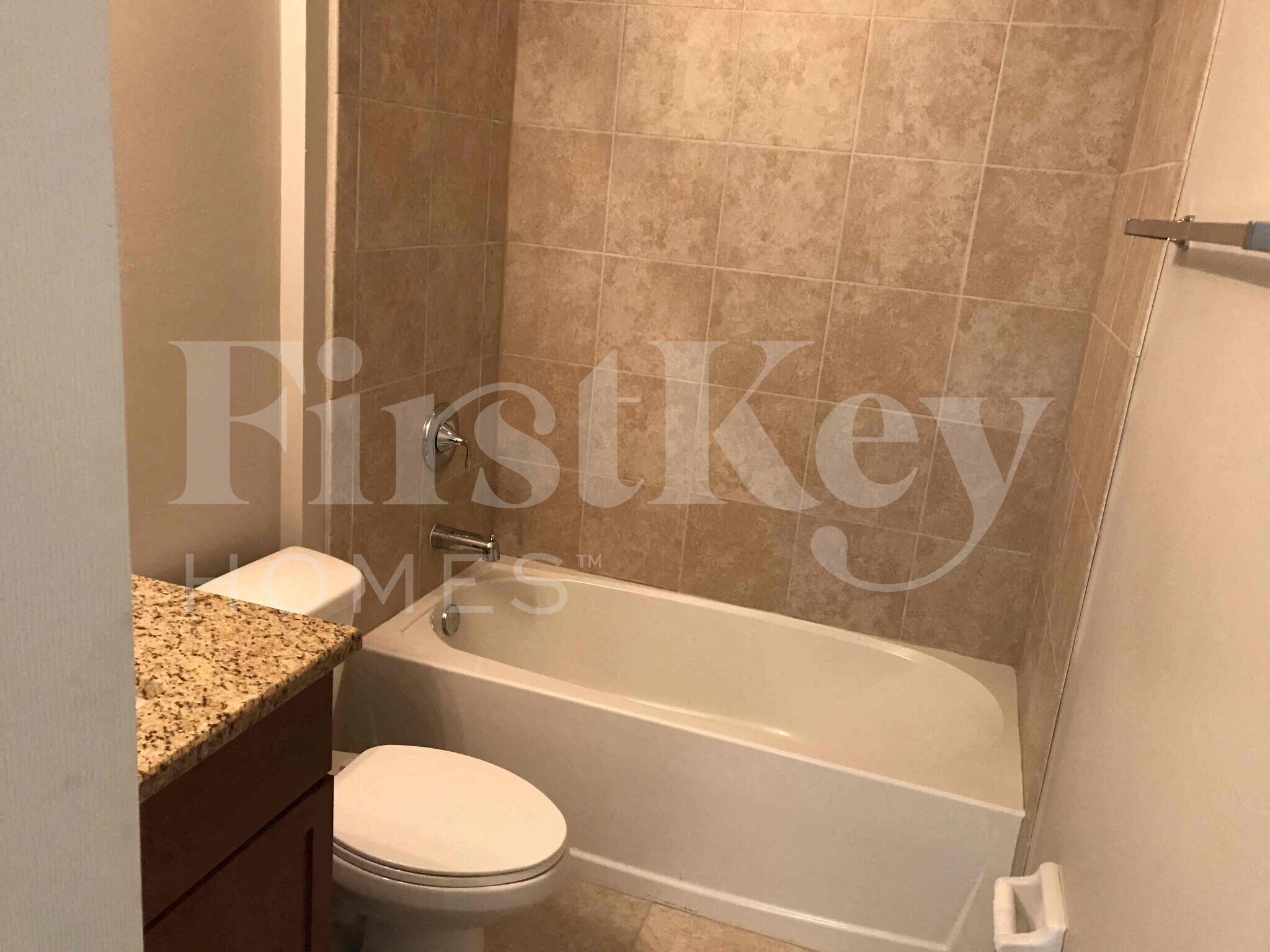 Building Photo - 2325 NW 34th Ave