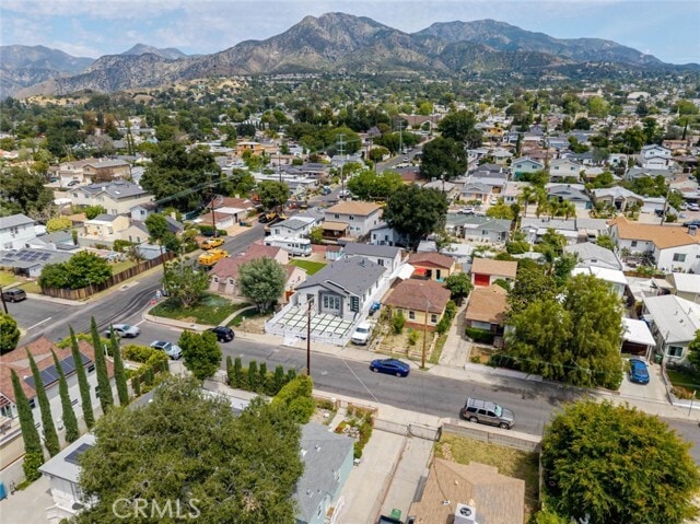 Building Photo - 10656 Nassau Ave