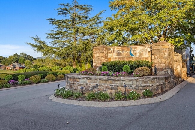 Building Photo - 7448 Miss Madison Way