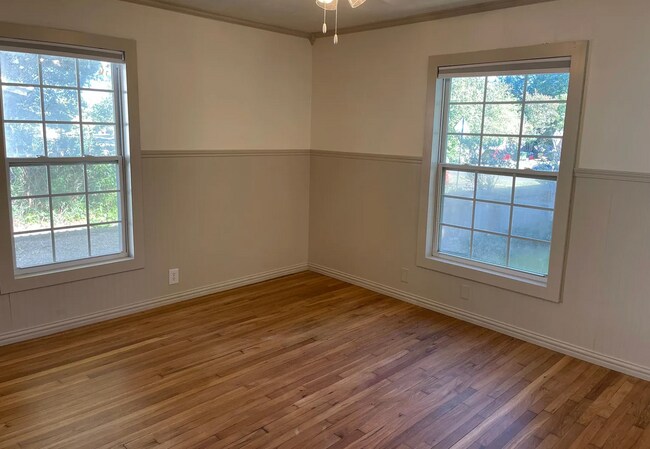 Building Photo - 4009 Sanger Ave